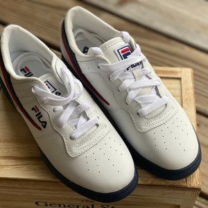 FILA ORIGINAL FITNESS SNEAKERS SZ 6 NWT